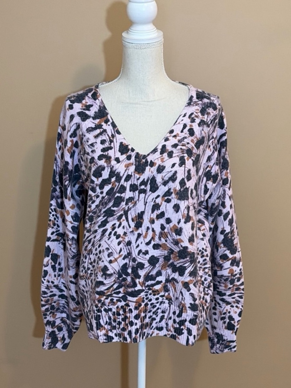 LOFT Large Pink Black Patterned V-Neck Sweater